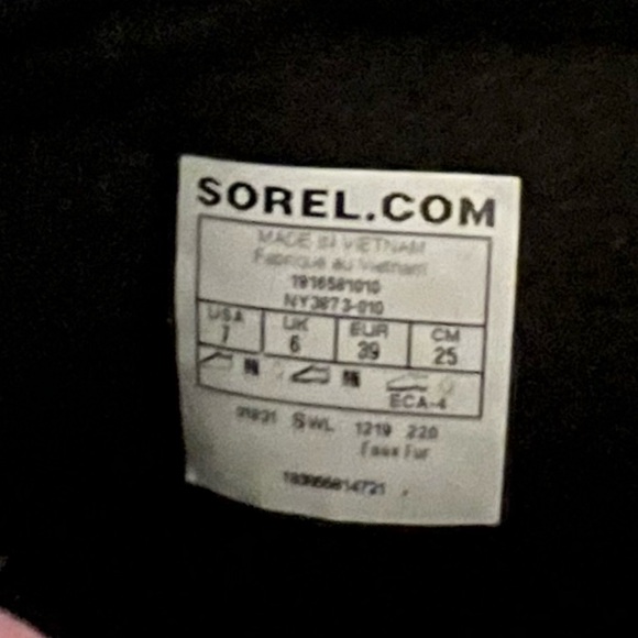 Sorel Black Whitney II Short Puffy Snow Boots 7 - Picture 8 of 8